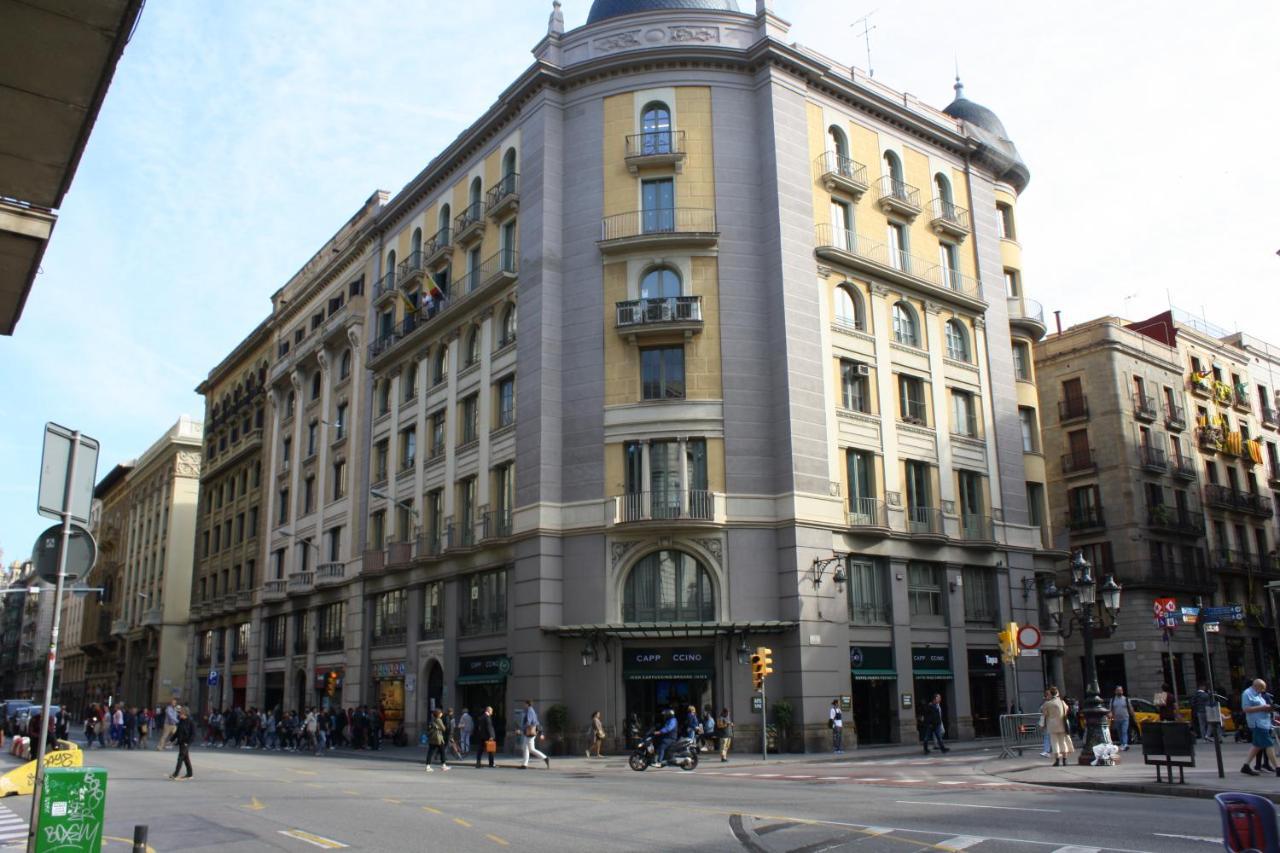 Pension Casa Blanca Barcelona Exterior photo